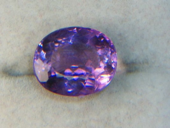 8.0 Carat Oval Cut Amethyst Gemstone