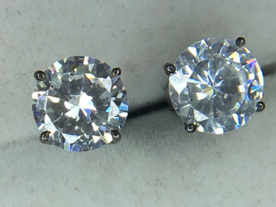 .925 Sterling Silver Ladies 4 Carat Earrings