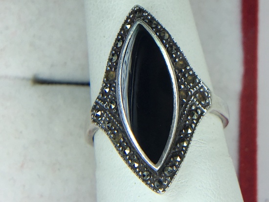 .925 Sterling Silver Ladies Black Onyx Marcasite Ring