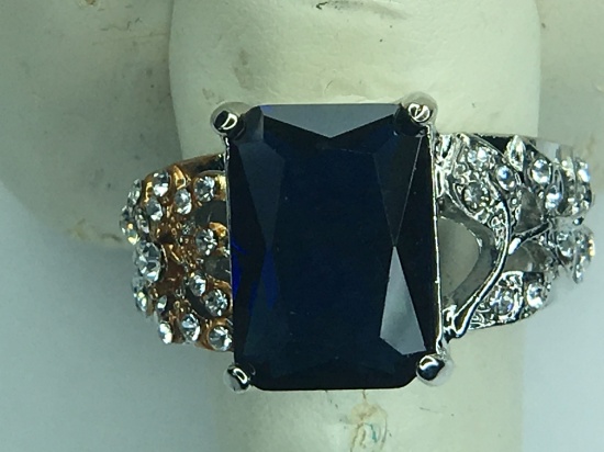 .925 Sterling Silver Ladies 8 Carat Chatam Sapphire Ring
