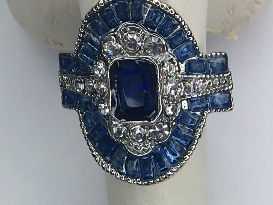 .925 Sterling Silver Ladies 4 Carat Amethyst Ring