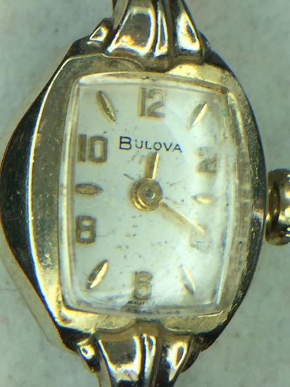 Bulova Watch 10kt Gold Plated Bezel