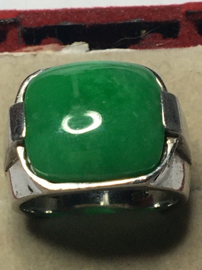 18kt White Gold Ring Vintage 4+ Ct Green Jade Rare $$$$ 9.8+ Grams Stamped 18 K Over $500 Melt Value