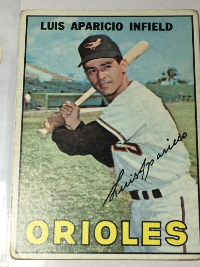 1967 Hall Of Fame Baltimore Orioles Infielder Luis Aparicio