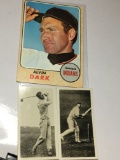 1968 Cleveand Indians Alvin Dark  (2) Sporting Celebrities In Action Cigerette Cards