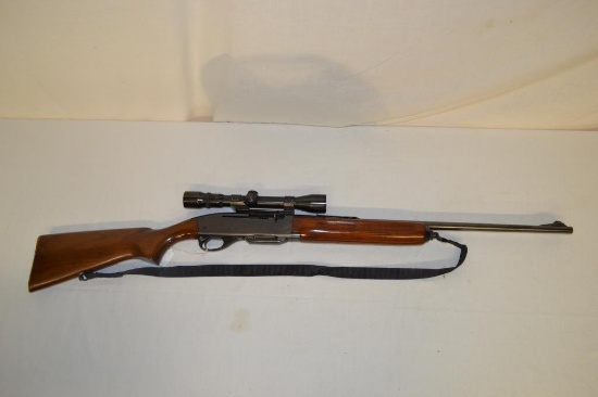 Gun. Remington Model 740 3006 cal Rifle