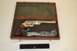 Gun. S&W Model 29-2 44 mag cal Revolver
