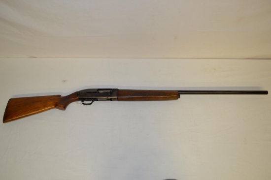 Gun. Winchester Model 50 12ga Shotgun