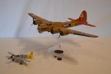 2 Model Miltary Planes