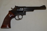 Gun. S&W Model 19-5 357 mag Revolver