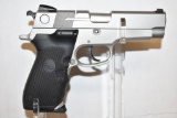 Gun. S&W Model 410S 40 S&W cal. Pistol