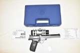 Gun. S&W Model 22S 22 cal Target Pistol
