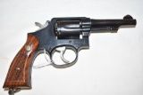 Gun. S&W Model 10-7 38 special cal Revolver