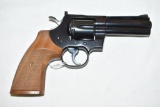 Gun. Colt Python 357 mag cal. Revolver