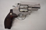 Gun. S&W Model 629-1 44 mag Revolver