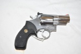 Gun. S&W Model 66-2 357 mag cal Revolver