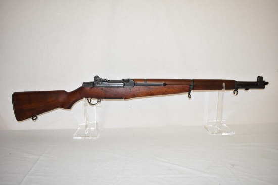 Gun. International Harvester M1 Garand 30-06 Rifle