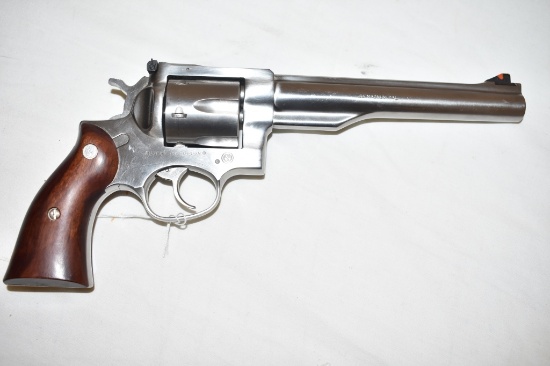 Gun. Ruger Model Redhawk 44 cal Revolver