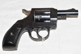 Gun. H&R Model 732 32 S&W cal Revolver