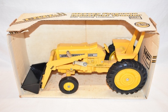 ERTL Massey Ferguson 50E Tractor 1/16 Scale Toy