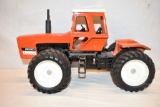 ERTL Allis Chalmers 8550 ractor 1/16 Scale Toy