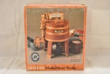 ERTL 1909 Maytag 1/16 Scale Washer Toy