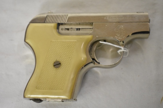 Gun. S&W Model 61 Escort 22 cal. Pistol