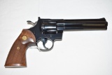 Gun. Colt Python 357 mag cal. Revolver