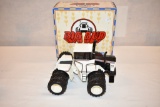 Toy Farmer 1/32 Scale Big Bud Tractor Toy