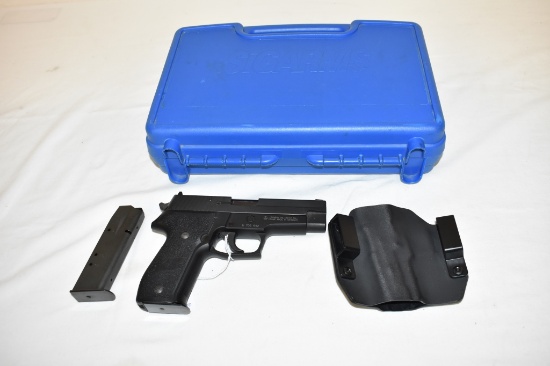 Gun. Sigarms Model P226 40 S&W cal Pistol
