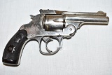 Gun. Forehand Top Break 32 S&W cal. Revolver