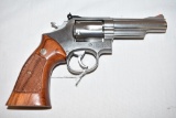 Gun. S&W Model 66-3 357 mag cal Revolver