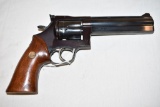Gun. Dan Wesson Arms 44/744 44 mag Revolver