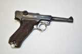 Gun. Mauser S/42 PO8 Luger 9 mm cal Pistol