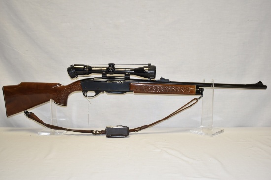 Gun. Remington Model 742 Delux 30 06 cal. Rifle
