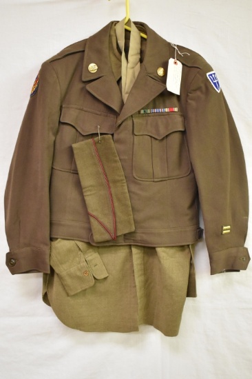 US Military WWII Army Uniform