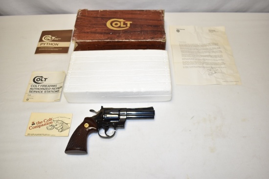 Gun. Colt Model Python 357 mag cal. Revolver