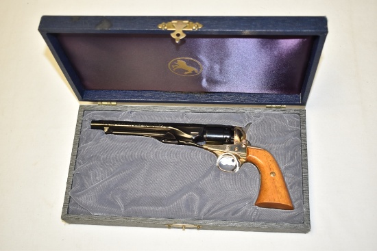 Gun. Colt Civil War Centennial 22 cal Revolver