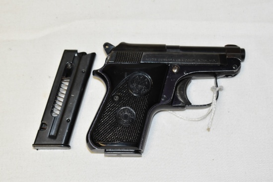 Gun. Beretta Model 950 BS 22 short cal. Pistol