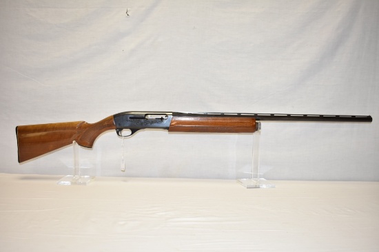 Gun. Remington Model 1100  20 ga Shotgun