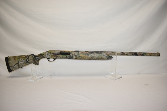 Gun. Stoeger Model 2000 12 Ga Shotgun