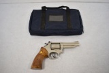 Gun. Taurus Model 66 357 mag cal Revolver