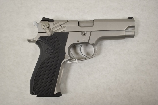 Gun. S&W Model 5906 SS 9mm cal Pistol