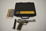 Gun. Browning Buck Mark 22 cal Pistol