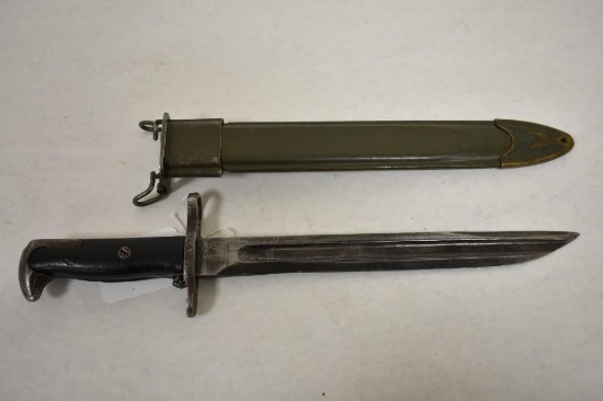 WW2 1942 U.S. UC Bayonet with Metal Scabbard