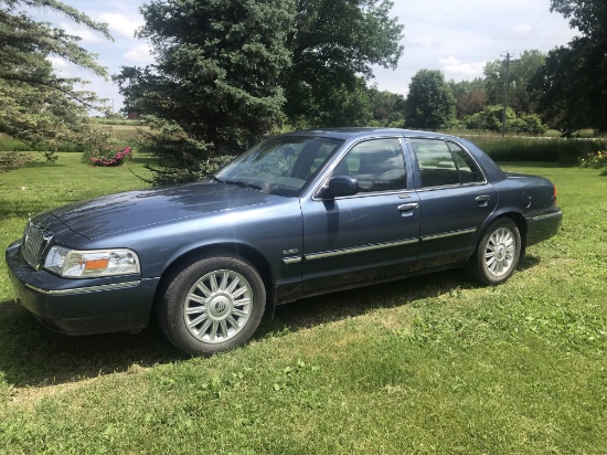 2009 Mercury Grand Marquis LS