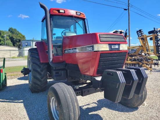 CASE IH 7140 MAGNUM TRACTOR