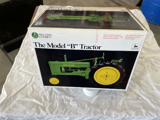 JD Model B Toy Tractor