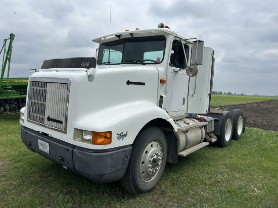 1996 IH 9200 Eagle Truck