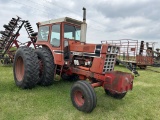 IH 1566 Tractor
